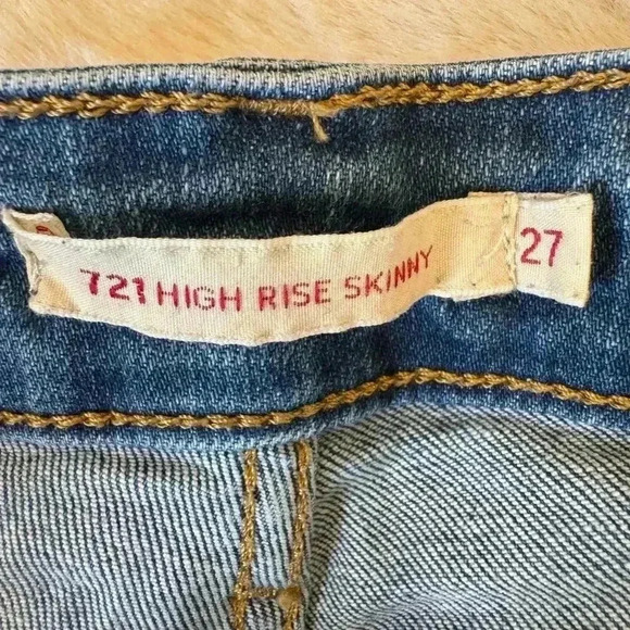 Levi's® Premium 721 HIGH RISE SKINNY WOMEN'S JEANS size 27 - Picture 7 of 16